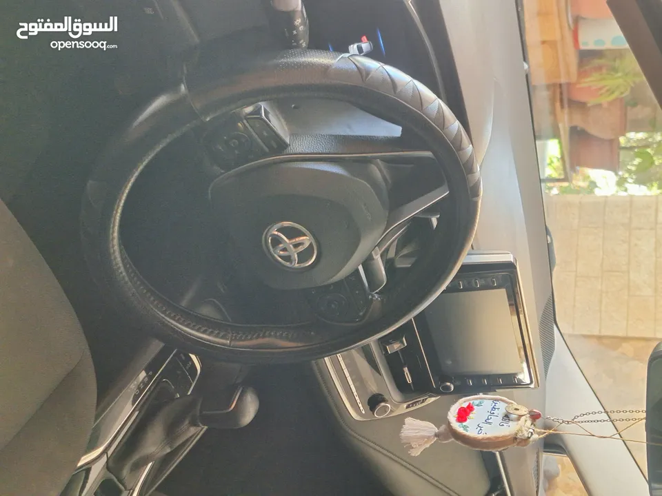 تويوتا كورولا تسير 2021