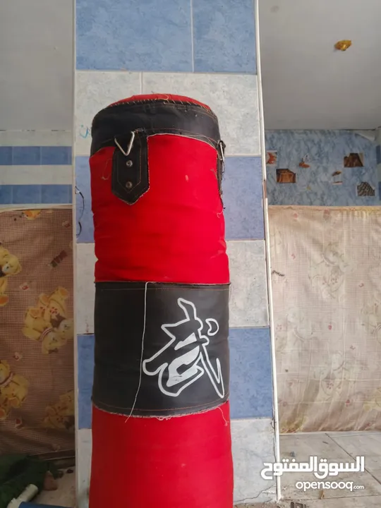 ملاكمة+ لعبة كرة بحال الوكاله