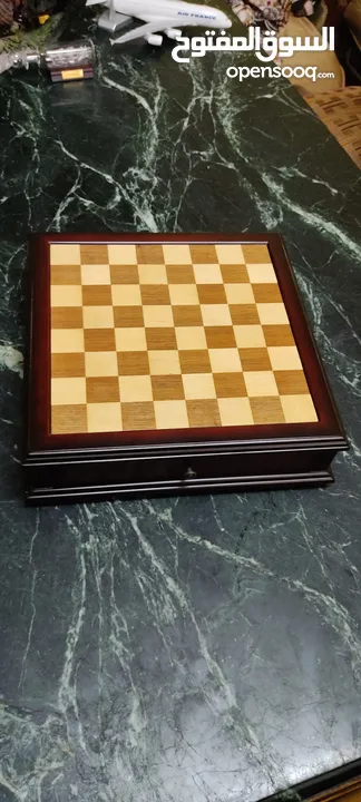 شطرنج تحفة ديكور من الخشب الفاخر