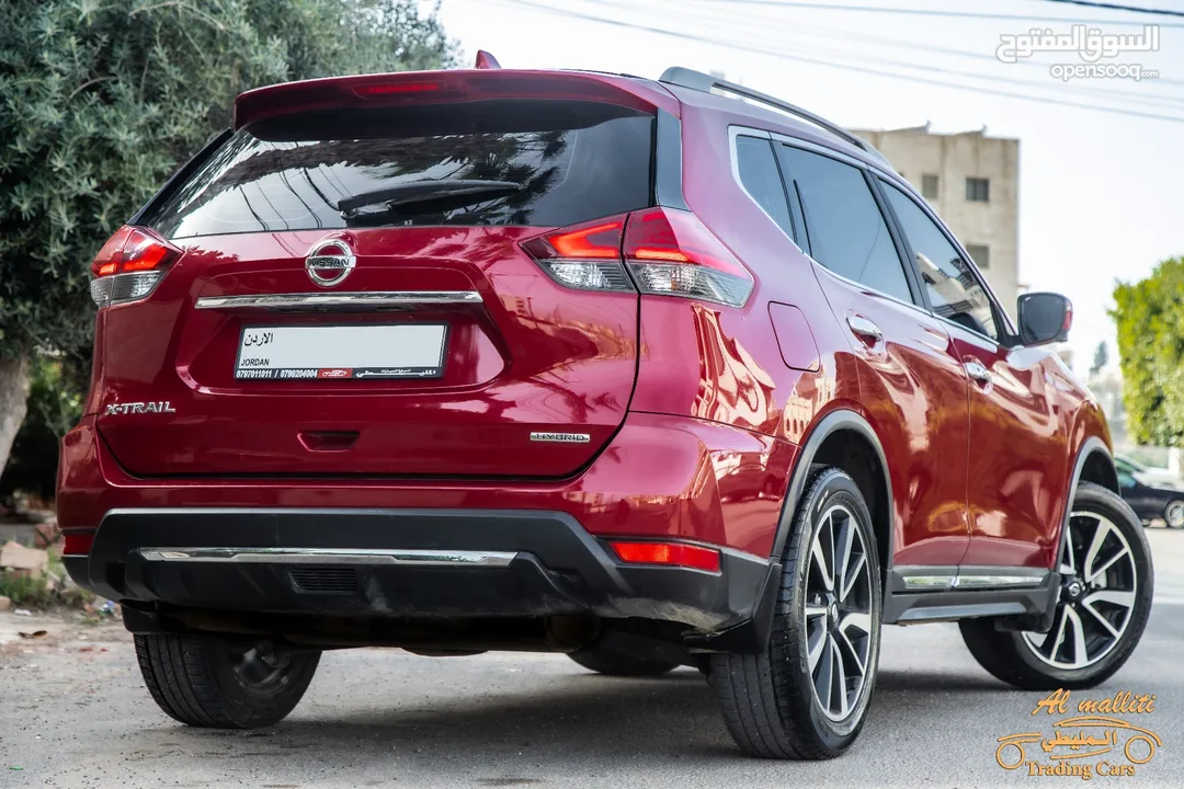 Nissan X-trail Hybrid 2019  السيارات وارد الشركة