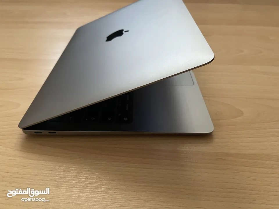 ‏MacBook Air 13-inch, M1 (keyboard English-Arabic)