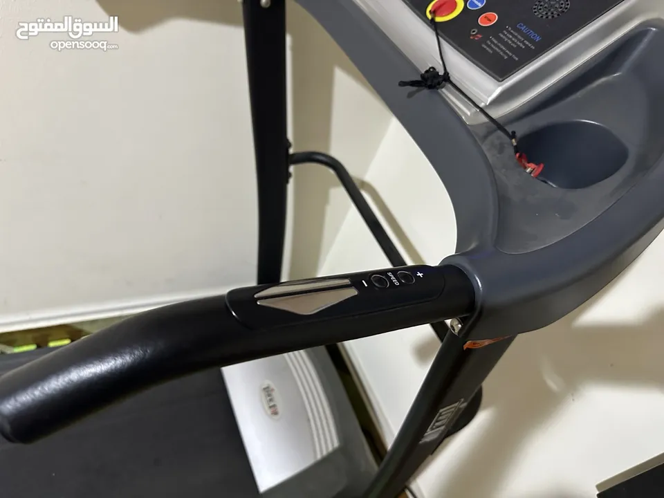 Treadmill For sale - LIFETOP