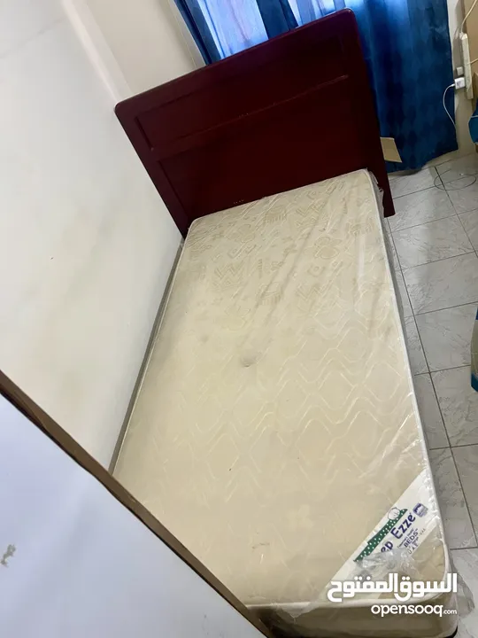 Single bed for sale (Negotiable)