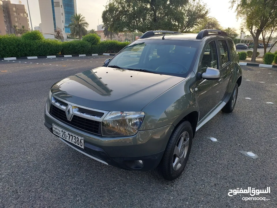 Renault Duster . 2013