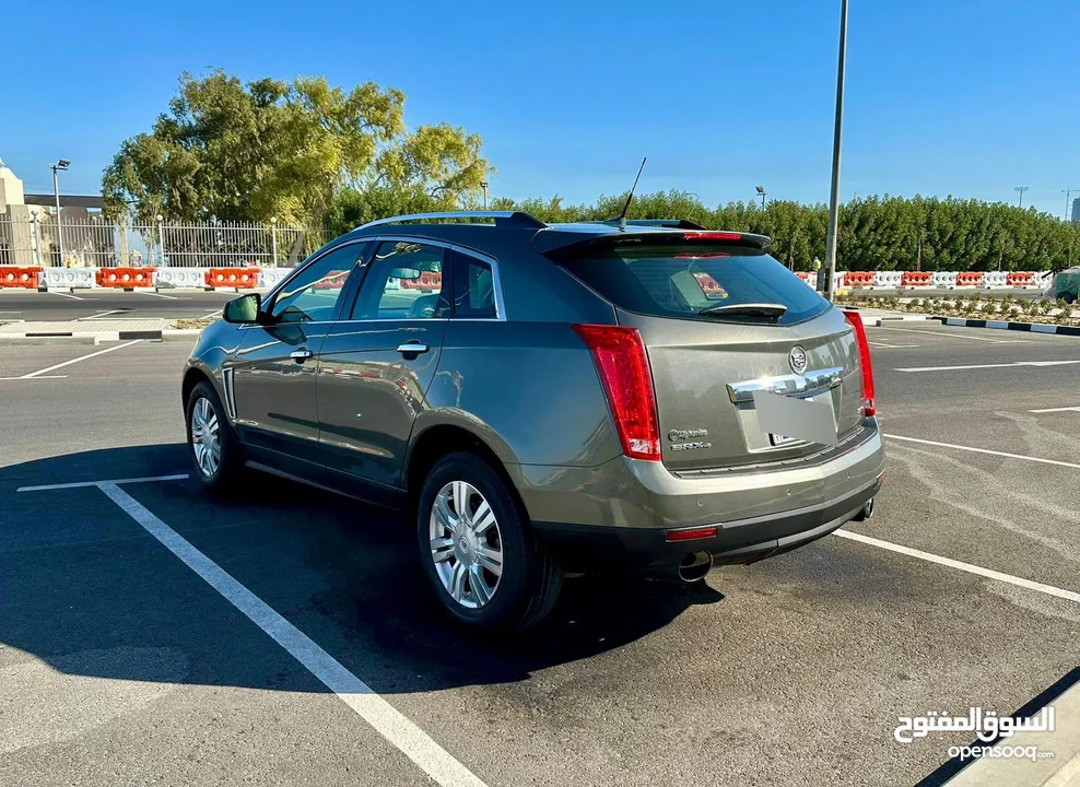 ‎كاديلاك SRX4 2013 ‎العداد 218 ‎السعر 1750