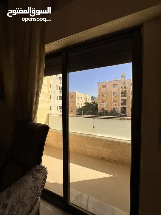 شقة مفروشة للبيع بداعي السفر في الجاردنز تصلح للسكن أو للإستثمار بسعر مغري