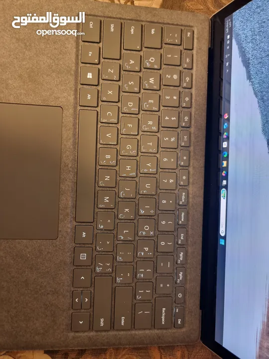 قابل للتفاوض لابتوب ميكروسوفت سيرفيس بحالة الوكالةcore i5 الجيل العاشر