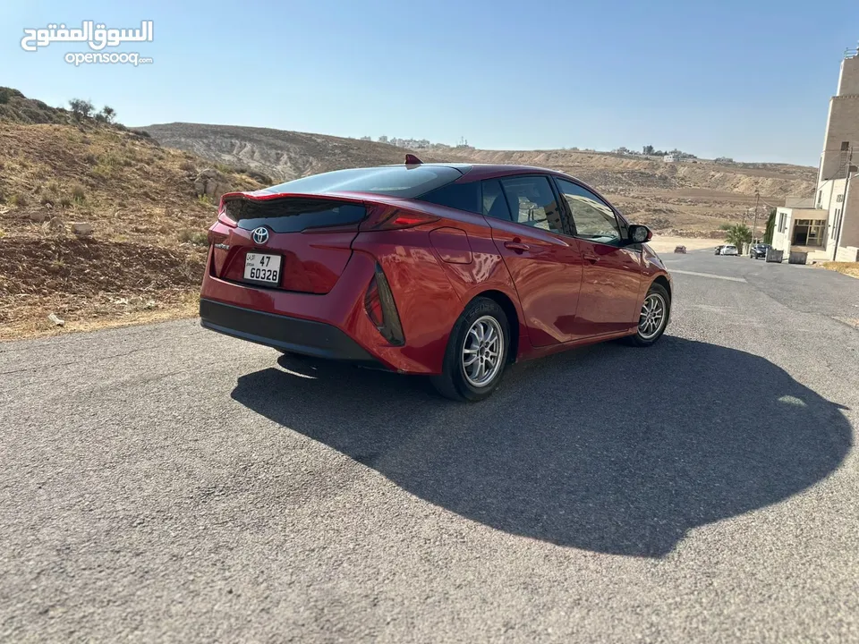تويوتا بريوس برايم للبيع بسعر مغري
