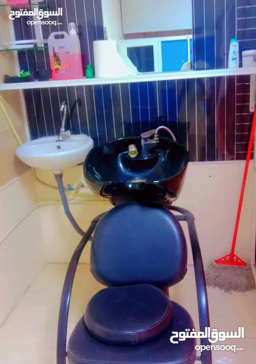 حلاق للبيع بسعر رخيصص جدًا     Barber for sale special price