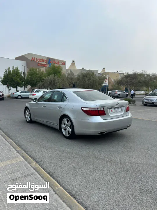 LEXUS LS-460 2007