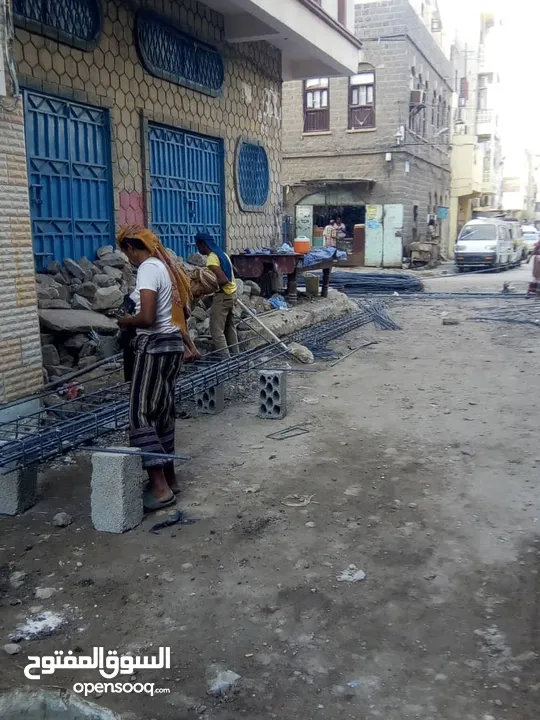 بيت للبيع جديد في كريتر القطيع خلف مجمع طبي القطيع خلف مسجد العرقي