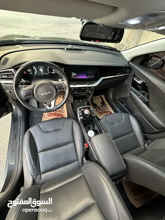 كيا نيرو Kia Niro EV كهربائية بالكامل 2022 فل اعلى صنف مع فتحة فحص عداد قليل 27 الف كاش او اقساط