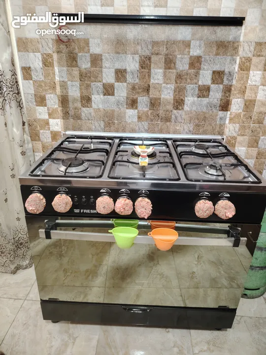 غاز فريش 90 سم بحالة جيدة