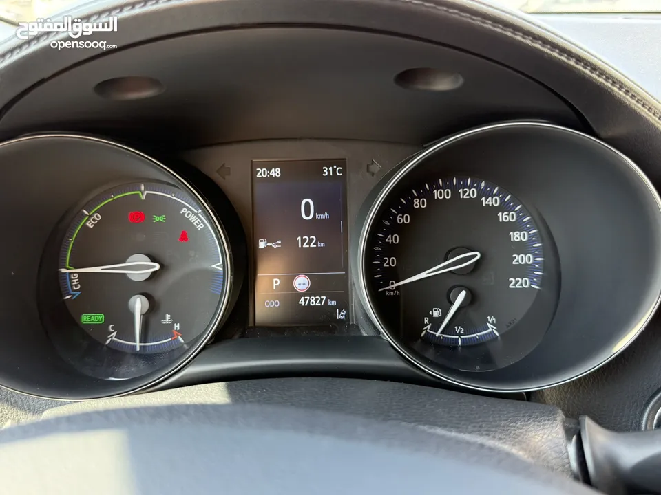 تويوتا C-HR ترخيص 2022 محرك 1800 هايبرد حصان 170