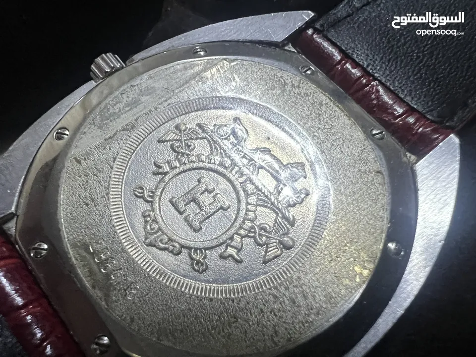لاصحاب الذوق الرفيع ساعة سويسرية اصلية 100%ماركة هيرميس HERMES  استخدام بسيط جدا بسعر ممتاز