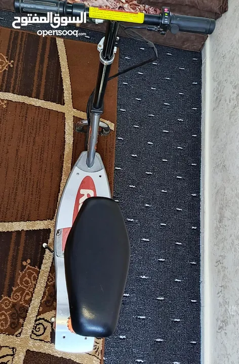 سكوتر الكهربائيه وكاله مافي ولا خدش