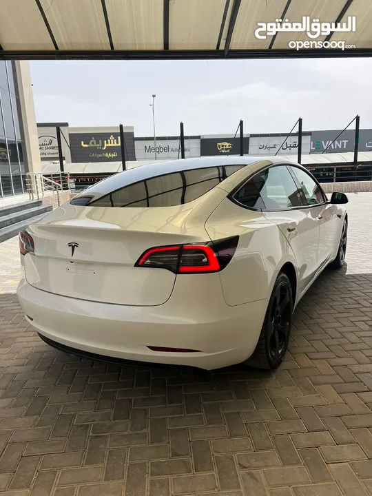 Tesla model3 2023