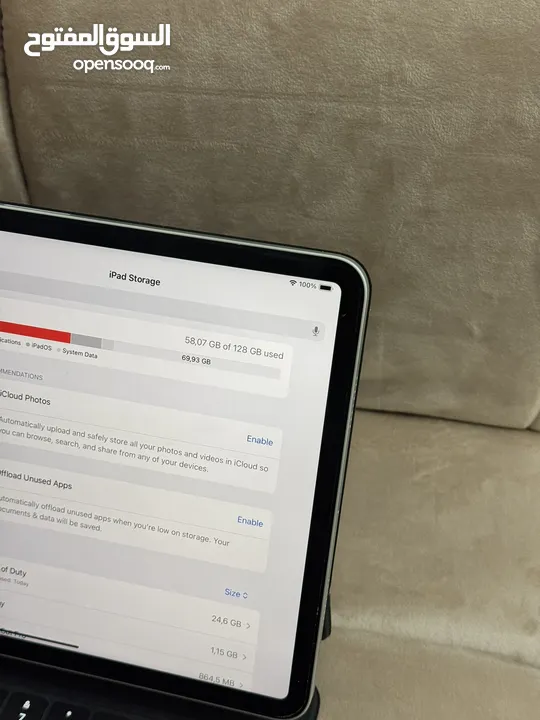 iPad m1 128 + كيبور ابل