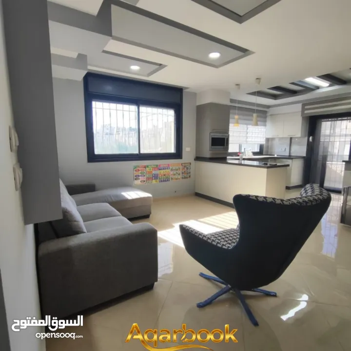 شقة مفروشة جزئيا للايجار خلف مجمع رام الله الطبي