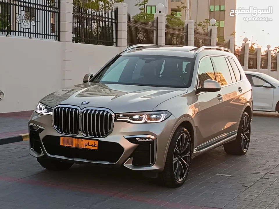 X7 xDrive50i  2019 وكالة عمان ماشي  48 ألف فقط