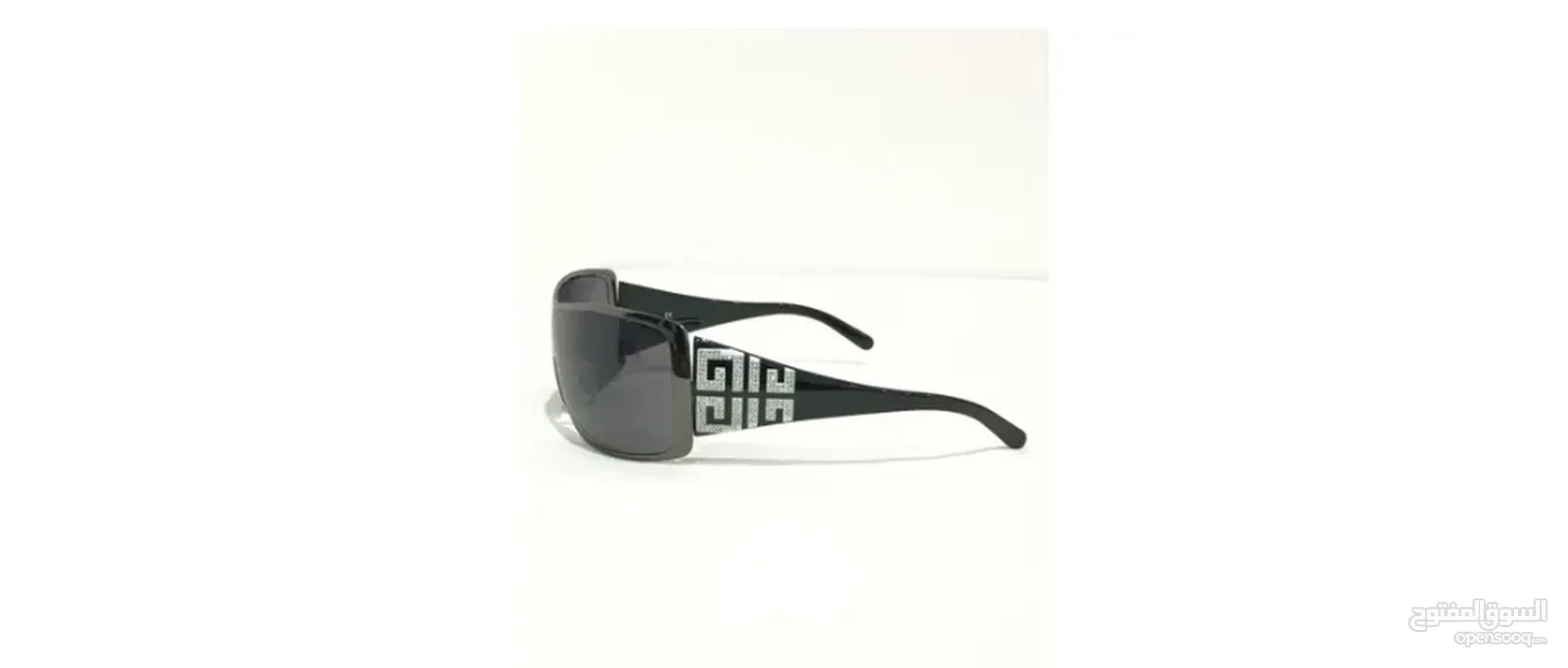 Givenchy Oversized sunglasses Very good condition Black, Plastic