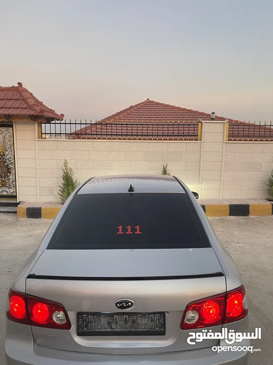 كيا لوتزي 2006 3 جيد لون سلفر ماتور 2000cc