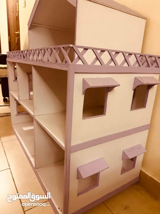 Doll house for Sale
