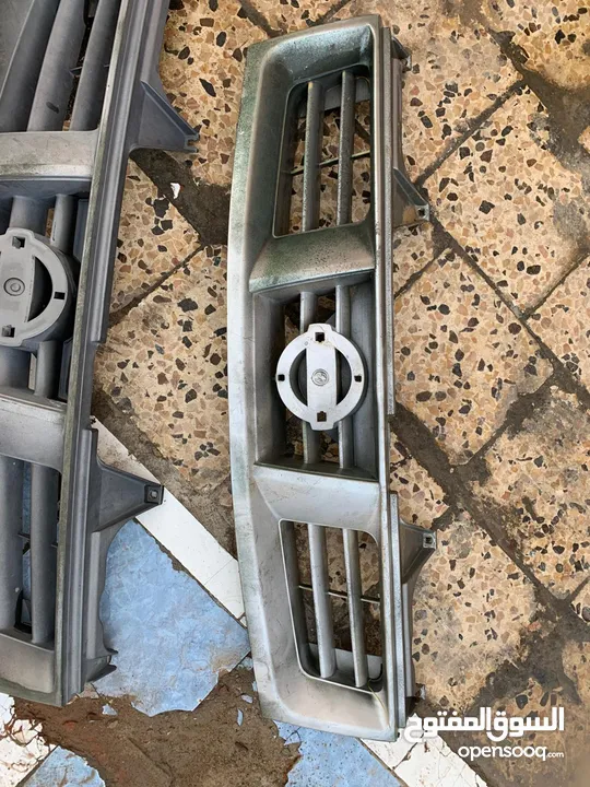 قطع غيار بيك اب ددسن ونيسان باثفندر
