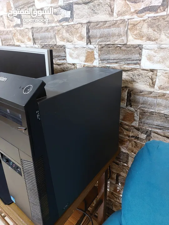 كمبيوتر للبيع كامل مع كيبورد وماوس ويندوز 10 pro
