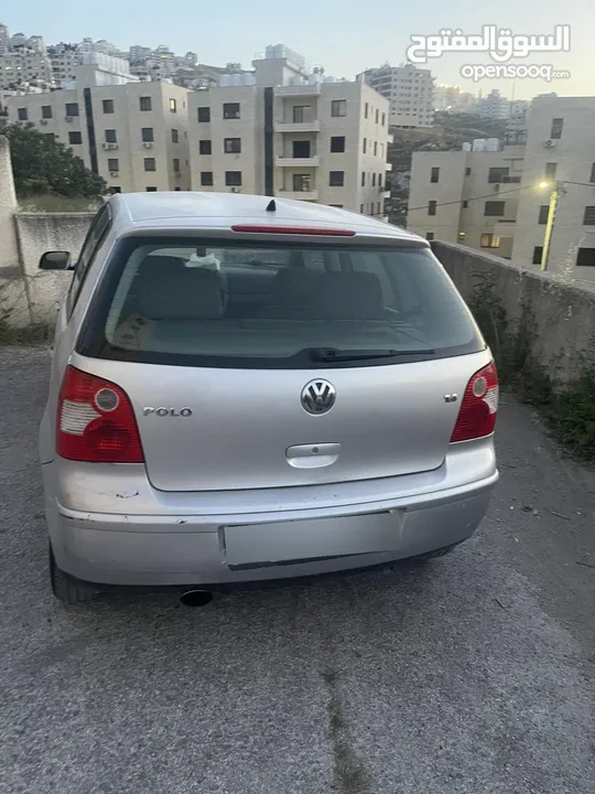 بولو 2004 للبيع موجودة في نابلس لون فضي