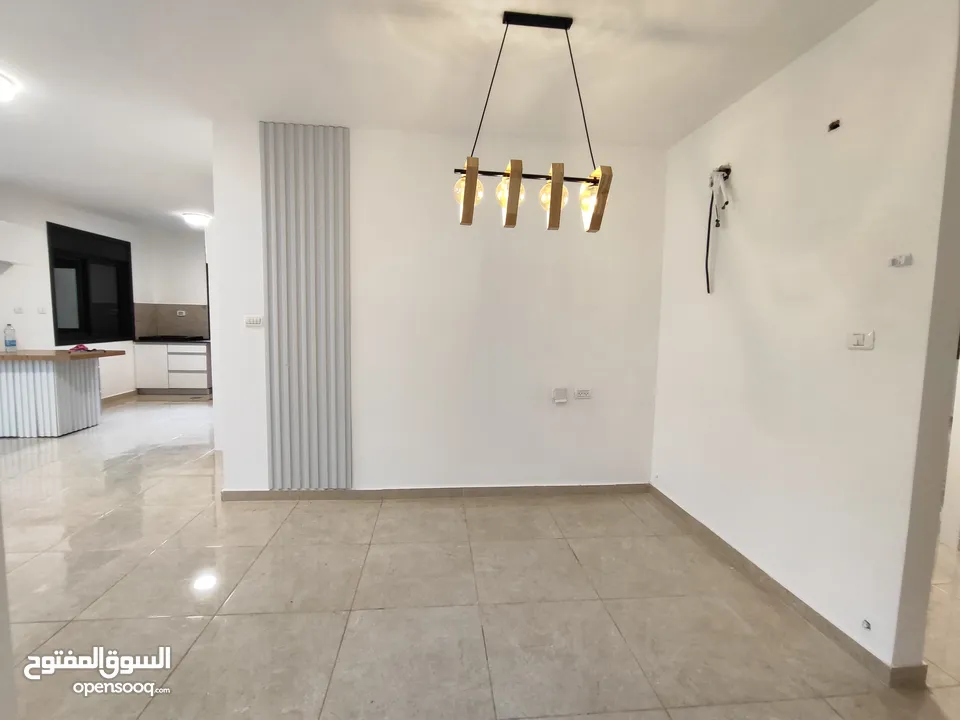 New unfurnished apartment for rent in Ramallah, Al-Tira