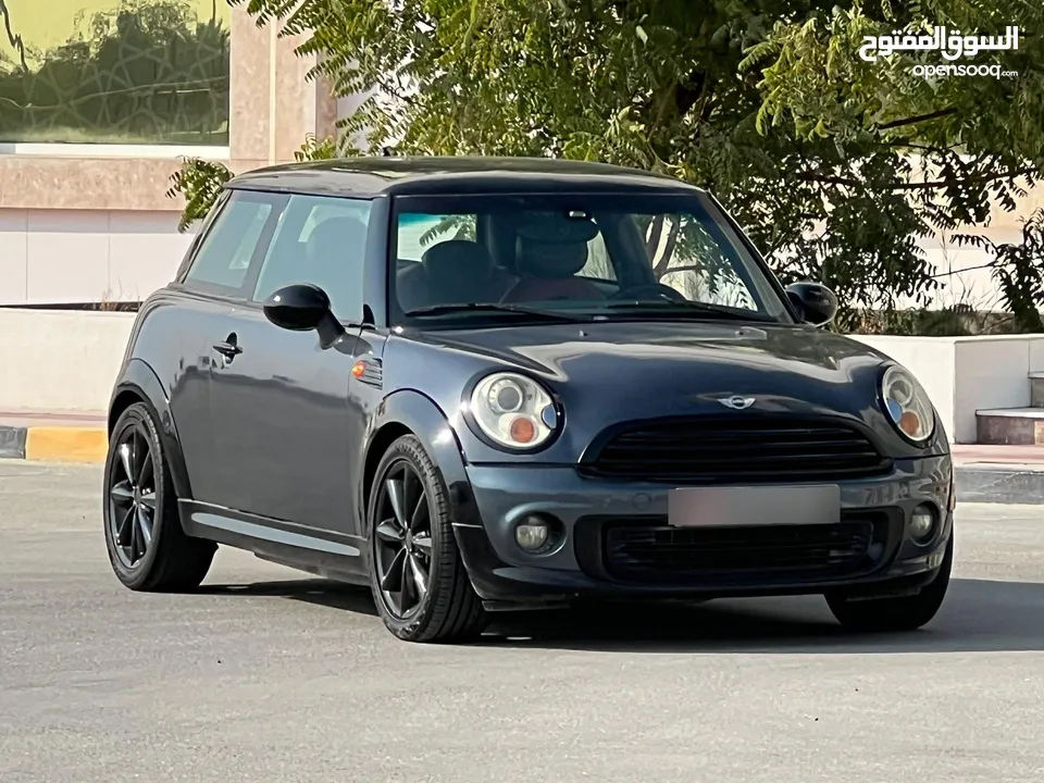 Mini cooper model 2013 FOR SALE