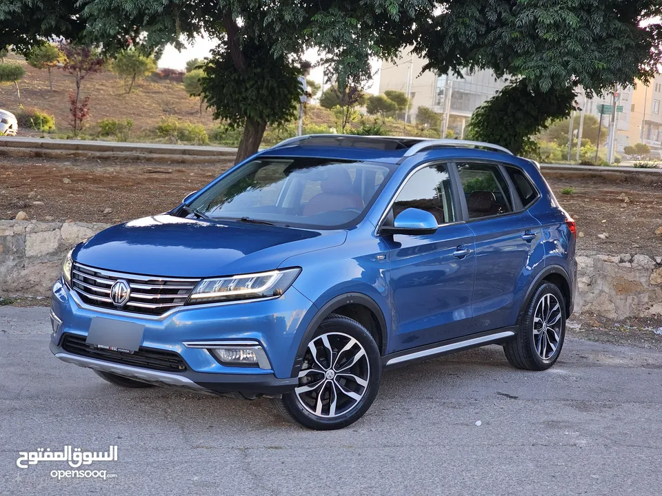 بسعر مغري بداعي السفر MG RX5 2020 بحالة الجديدة وارد وكفالة الوكالة فل الفل أعلى صنف فحص اوتوسكور A