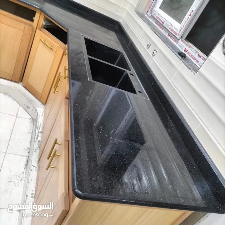 مطابخ رخام يتوفر لدينا جرانيت جالكسي  جرانيت جندولا جرانيت روزا بونو جرانيت نيو حلايب درج حلايب نخب
