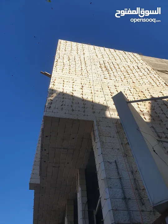 مقاولات واعمال البناء