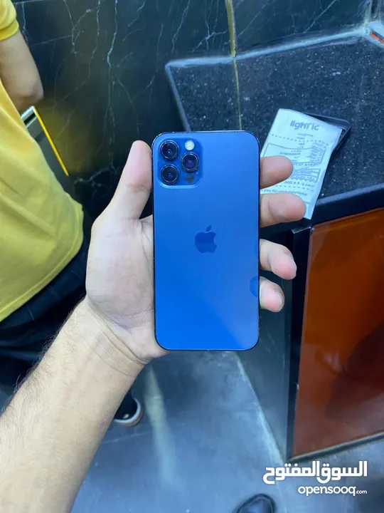 ايفون 12pro سعره190