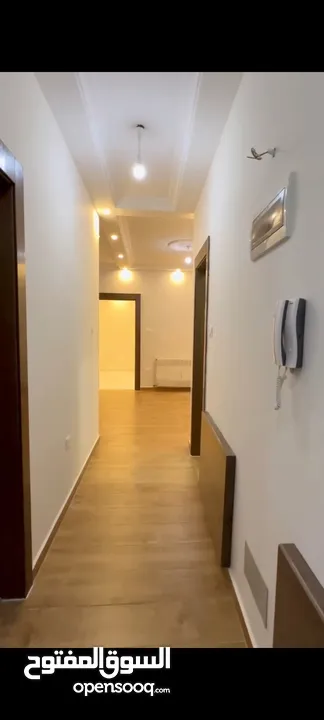 شقه للبيع بتلاع العلي