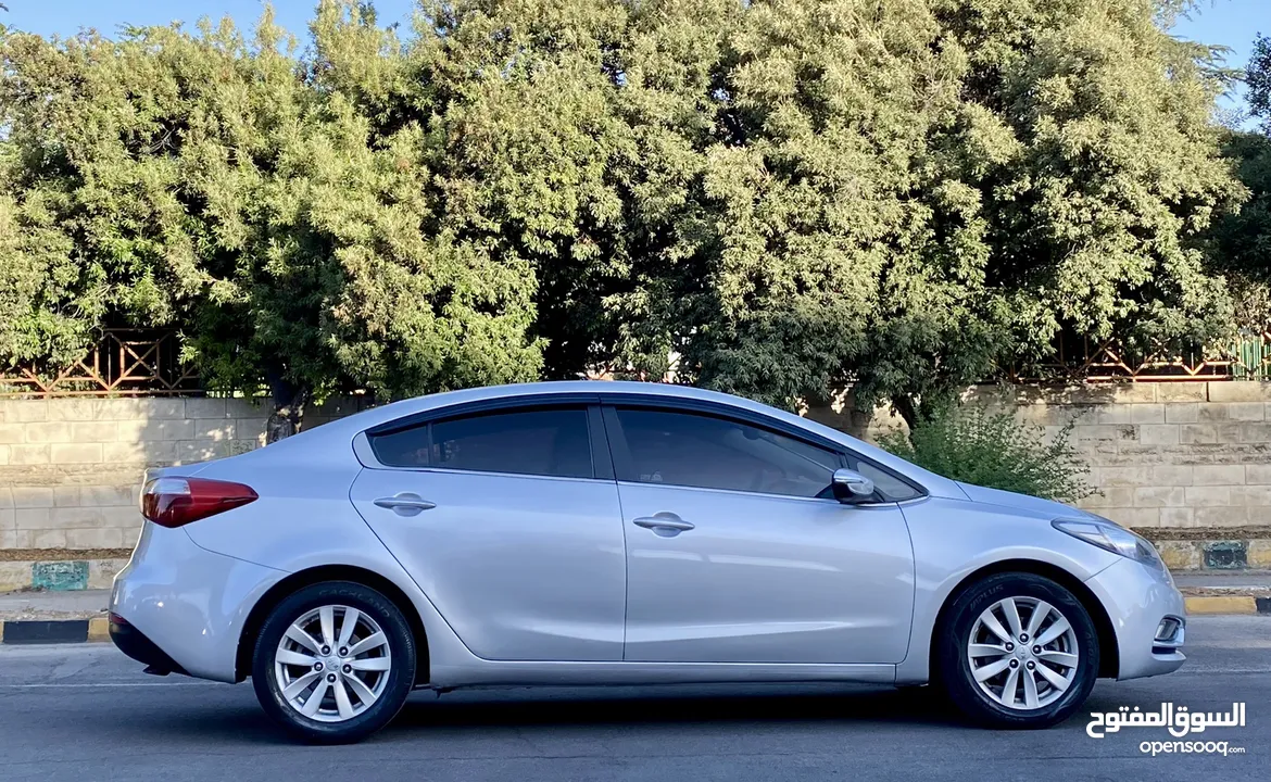 Kia k3 موديل 2013