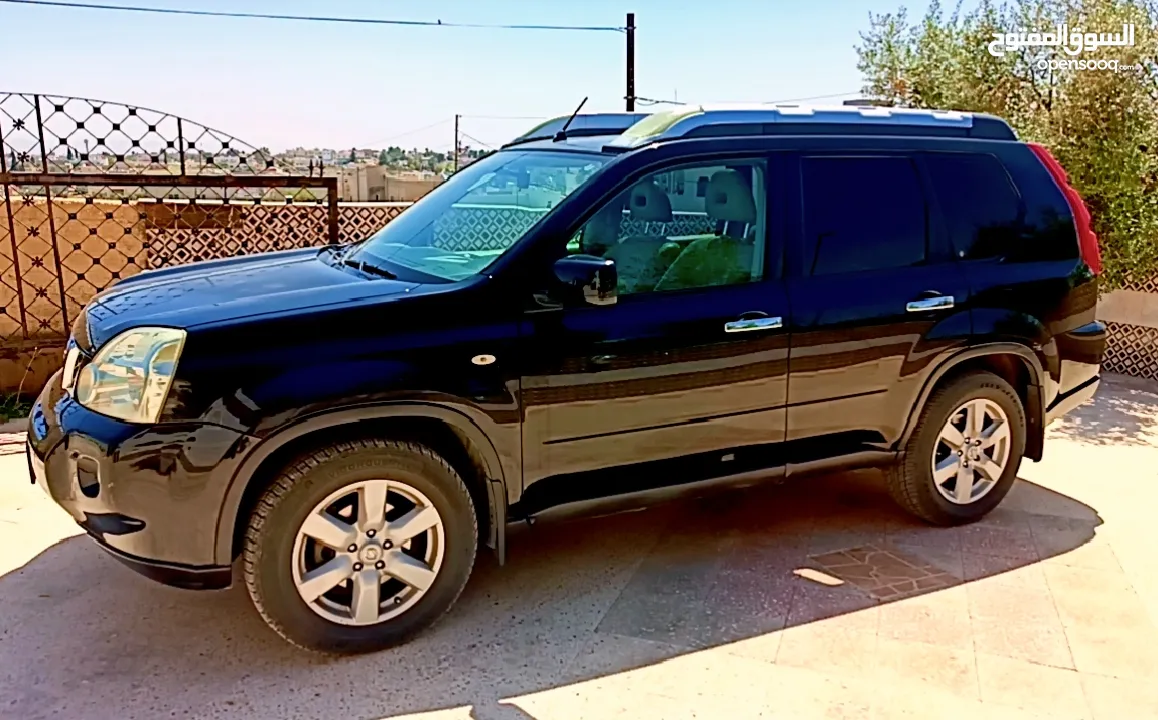 NISSAN X TRAIL FOUR WHEEL