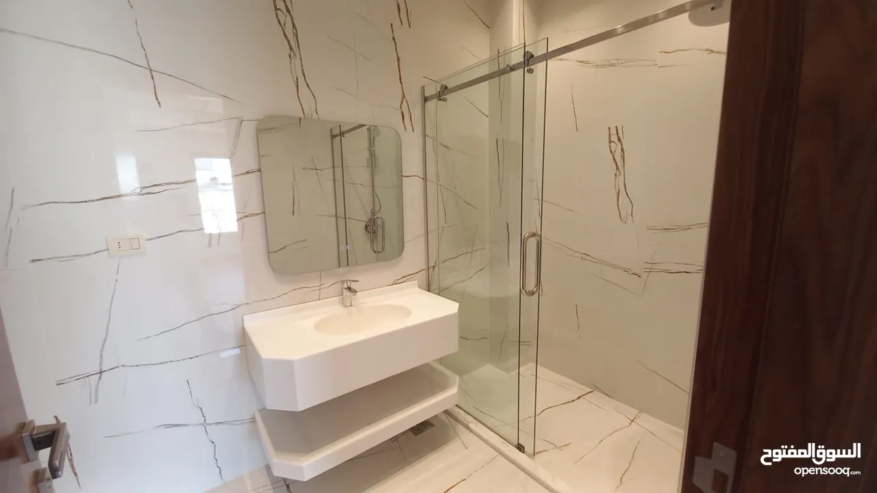 شقة شبه مفروشة للايجار في عبدون  ( Property 38438 )-175064043