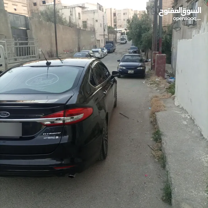 فورد فيوجن تاتانيوم2017