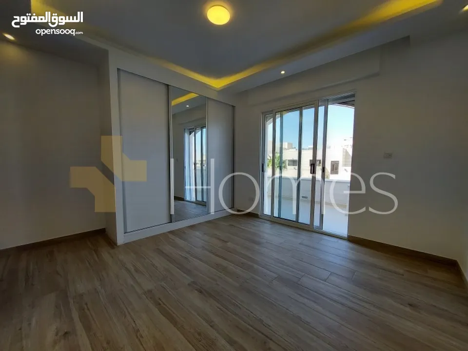 عمارة سكنية حديثة البناء للبيع في عبدون، مساحة بناء 3900م