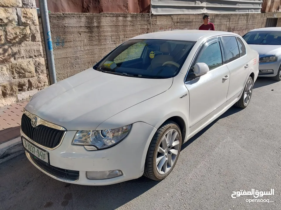 سكودا سوبيرب 2011