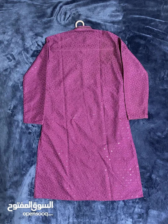 Kurt’s chikankari with sequence