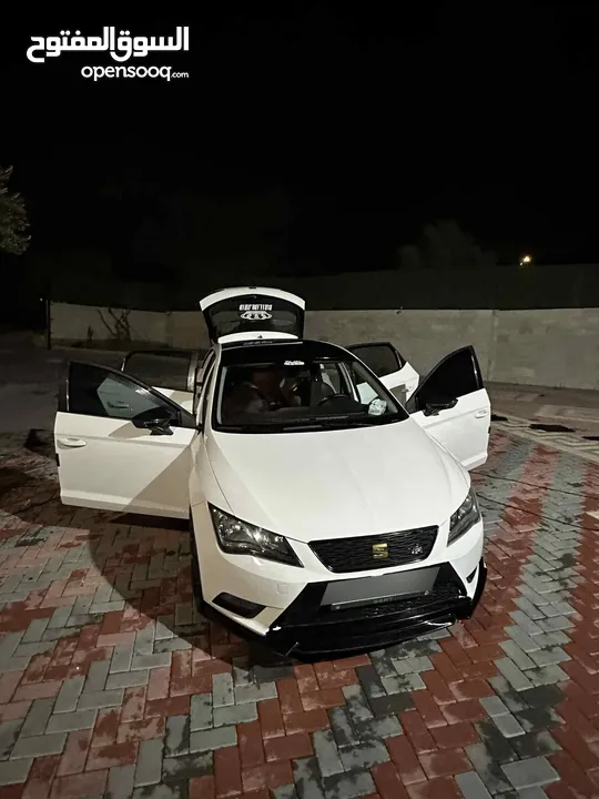 سيات ليون 2014