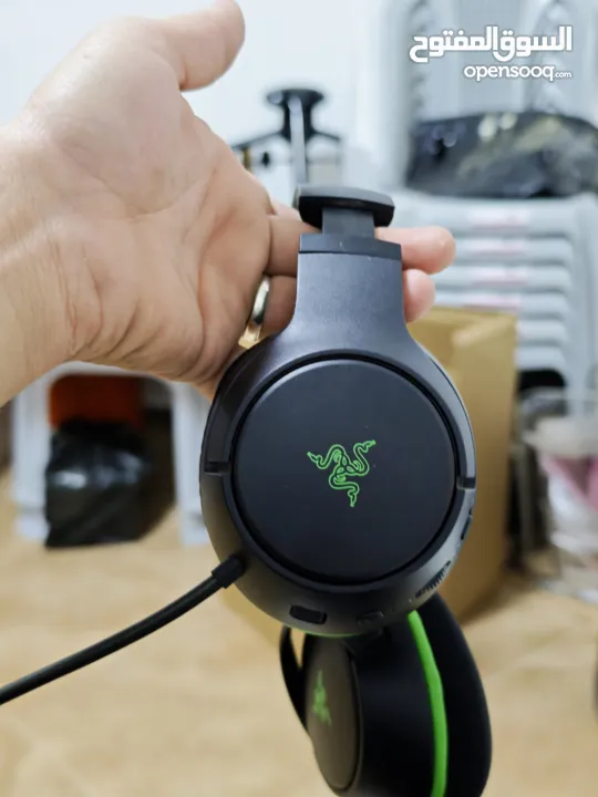 Xbox series X مع سماعت RAZER KAIRA FOR XBOXمع ايد Xbox Elite Wireless Controller Series 2 مع ادتين
