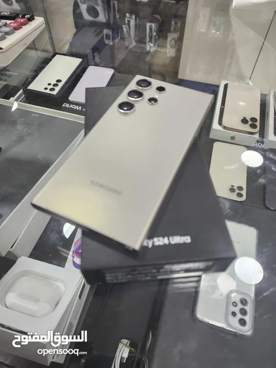 s24 ultra 256GB   بحالة ممتازة وارد الشرق الأوسط