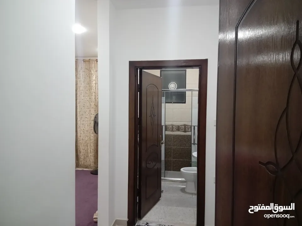 بيت ارضي للبيع في جرش  الجبل الأخضر مقابل مدرسة الملك عبدالله الثاني للتميز اسكان البركة 26