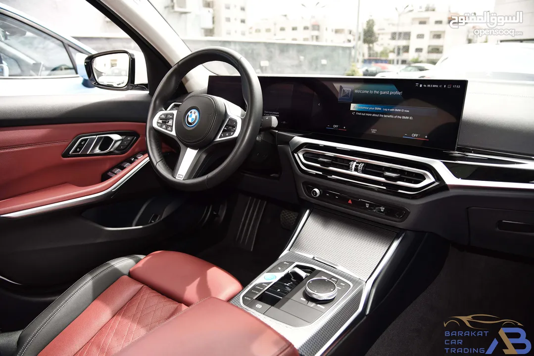 بي ام دبليو الفئة الثالثة كهربائية بالكامل 2023 BMW i3 eDrive35L EV M Power Kit_Full Option