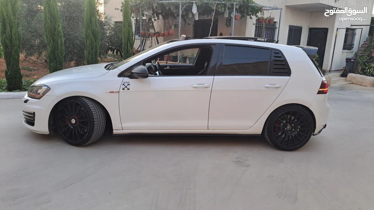 عرررض مممغري عالكاااش فقط بسعر ليون وبولو واكسنت golf gti mk7 2015